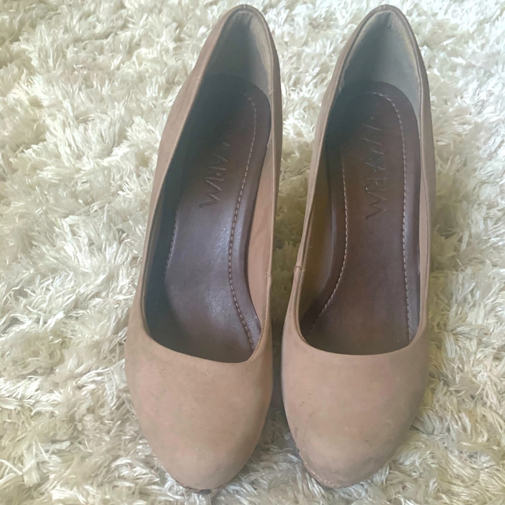 Ladies platform heels/shoes